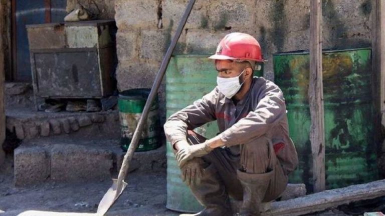 مردانی که شهر را می‌سازند اما آینده خودشان ویران است!