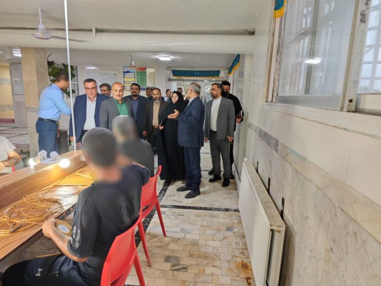 پیوند بهزیستی و ندامتگاه‌ها برای بازگشت سالم زندانیان به جامعه / استقرار روان‌شناسان و مددکاران در زندان‌های مازندران