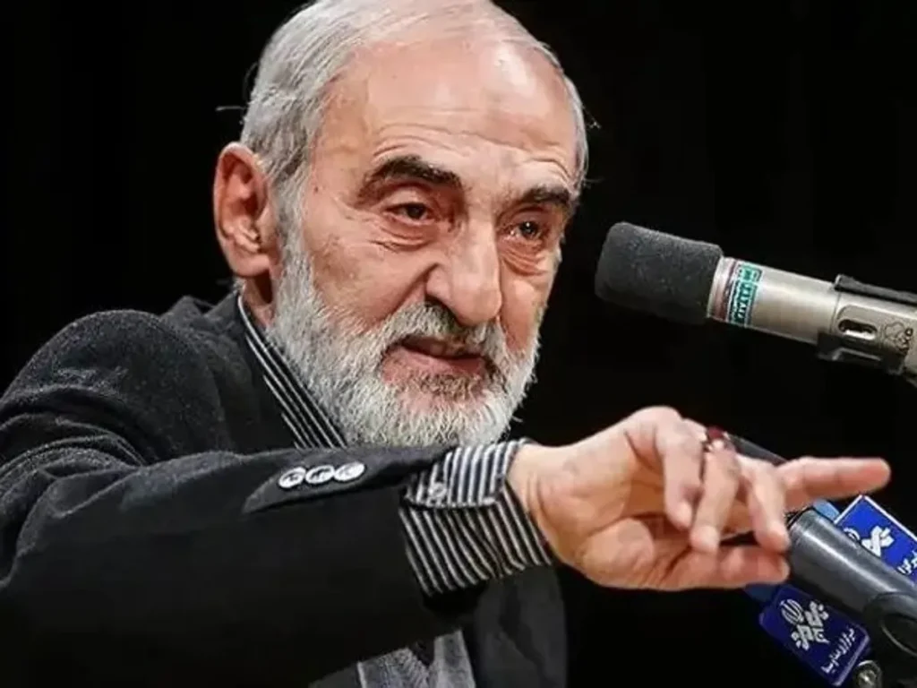 شریعتمداری: حملات به پایگاه‌های آمریکا و زیرساخت‌های برخی کشورهای عربی نباید متوقف شود