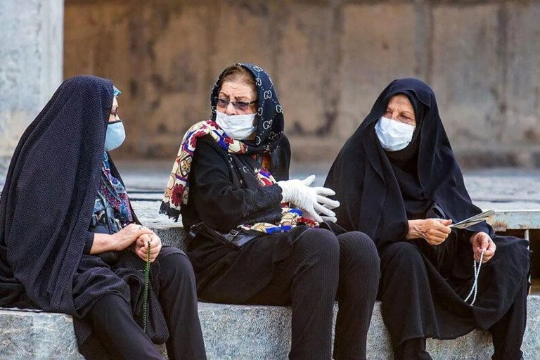 حذف حق عائله‌مندی مستمری‌بگیران؛ چرا تأمین اجتماعی از سفره بازنشستگان هزینه می‌کند؟