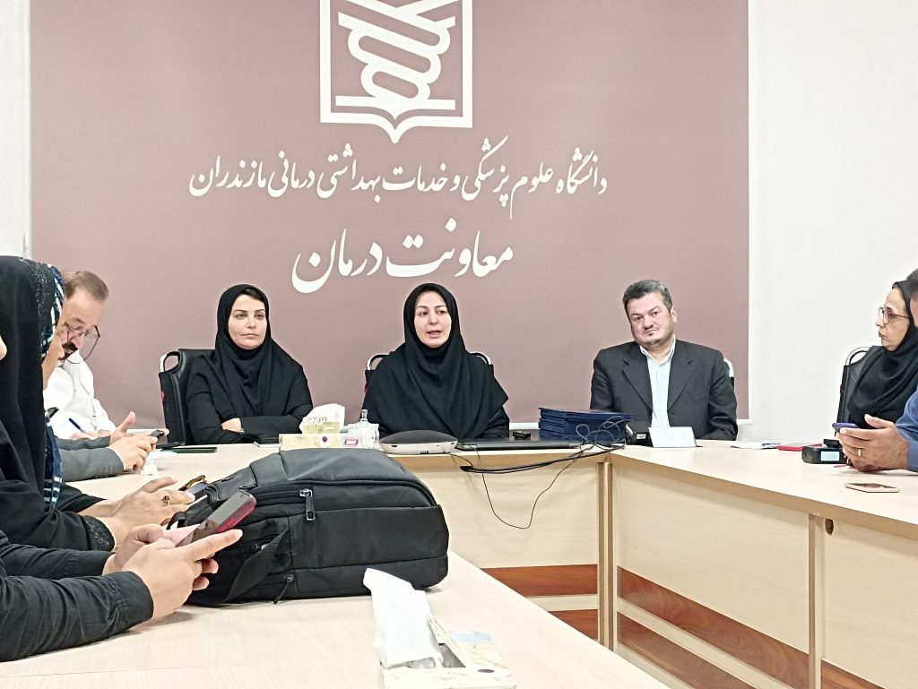 افزایش مراجعه مردم به مراکز درمانی دولتی مازندران؛ کلینیک‌های تخصصی بیمارستانی دوشیفته می‌شوند