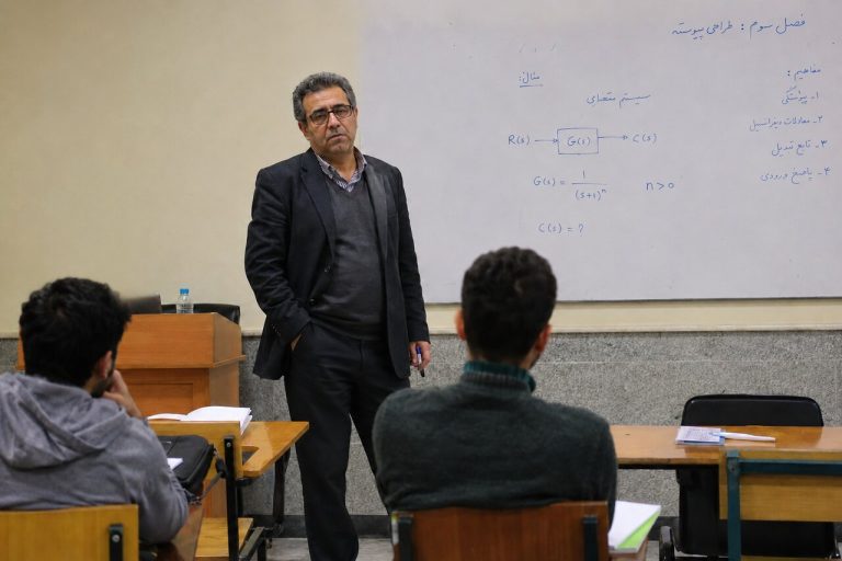 از پرداخت‌های نامنظم تا تهدید به تعلیق فعالیت‌های دانشگاهی